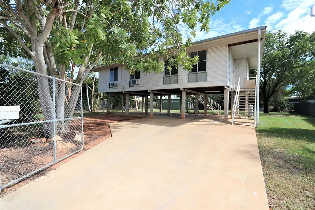 Katherine 3Kwarto Affordable Investment or Family Home in a Prime Location