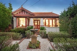 28 Cluden Street, Brighton East