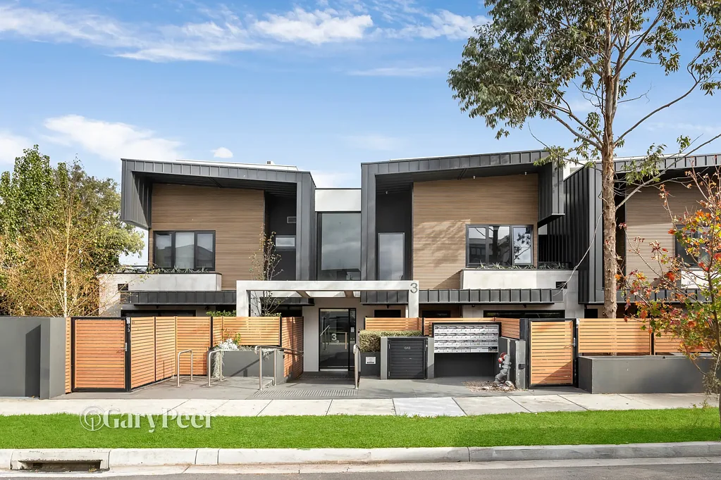 2/3 Claire Street, Mckinnon, VIC 3204