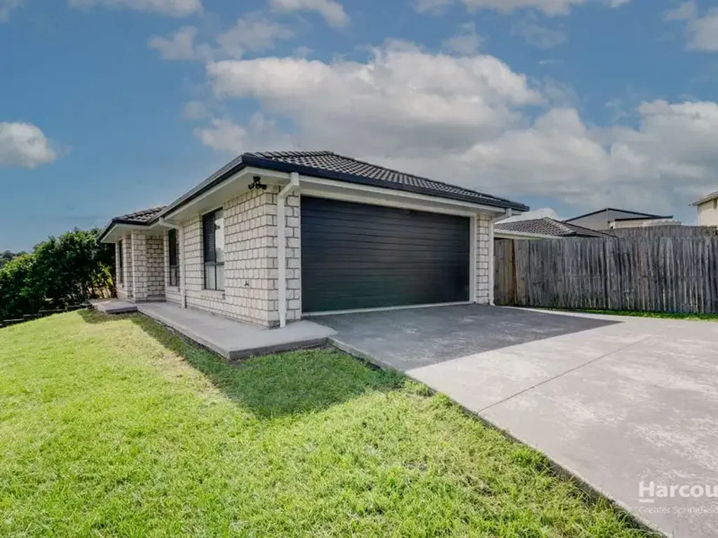 Large Family Home in Collingwood Park