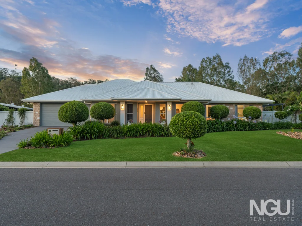 24 Baradine Close, Karalee, QLD 4306