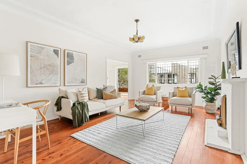 Charming Family Home in a Peaceful Bronte Setting