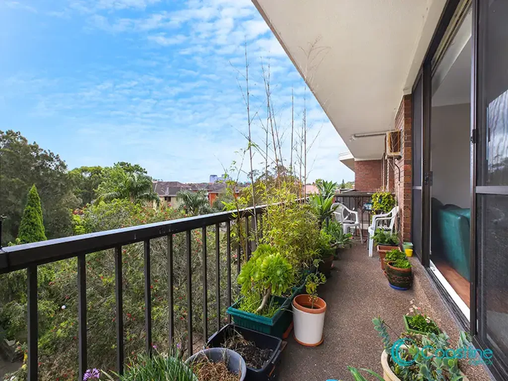 Oversized Apartment in the Heart of Matraville