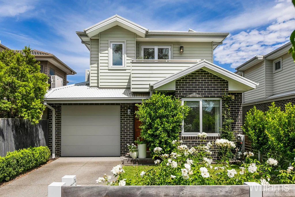 1/19 Carmen Street, Newport, VIC 3015