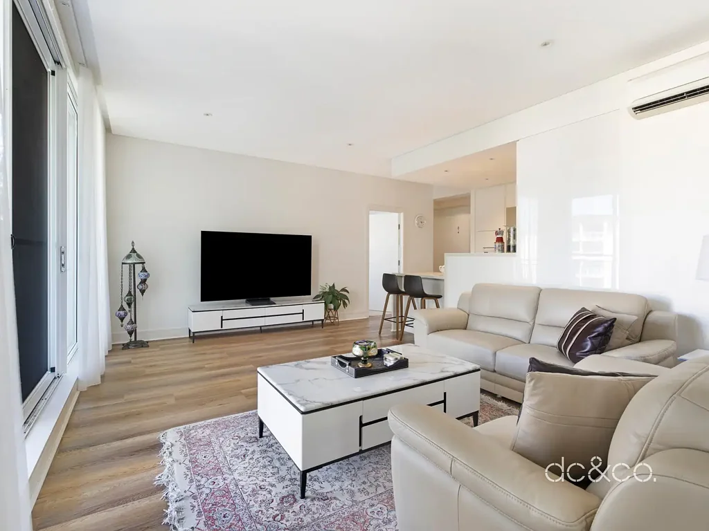 208/18 Woodlands Avenue, Breakfast Point, NSW 2137