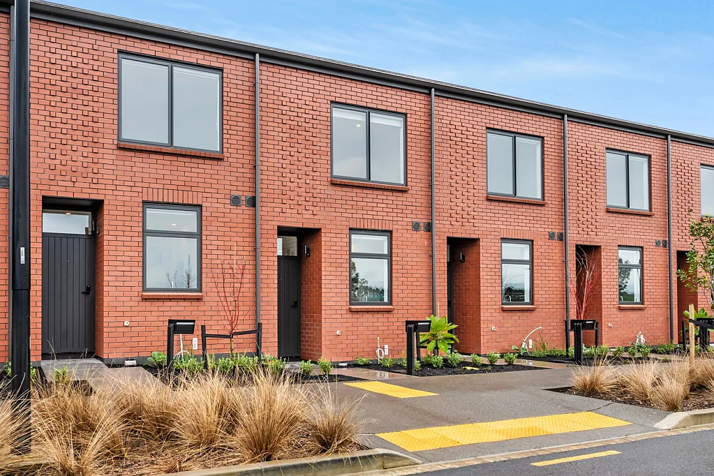 Wiri 3 Bedroom Affordable 3 Bedroom Brick Beauties
