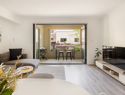 1/11-21 Flinders Street, Surry Hills, Sydney CBD, 2 침실, 1 욕실, Apartment