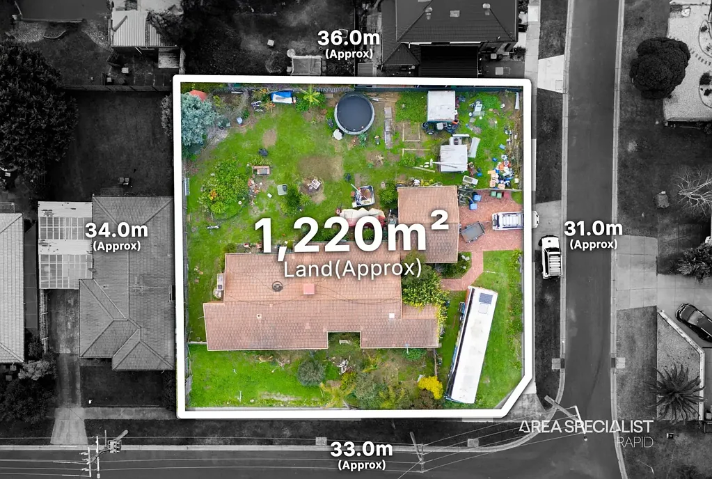 Hampton Park 3Zimmer Prime Development Opportunity with Approved Plans and Permits for X5 Houses...!