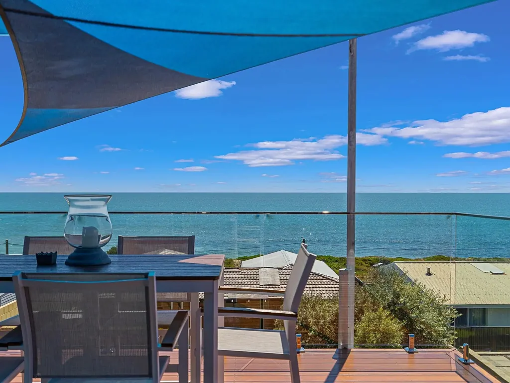 Falcon 3غرفة نوم Prime Coastal Position with Panoramic Views