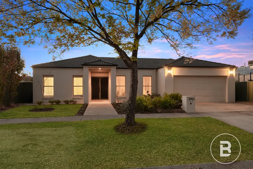 Strathfieldsaye 5房  THE ULTIMATE FAMILY HOME IN STRATHFIELDSAYE.