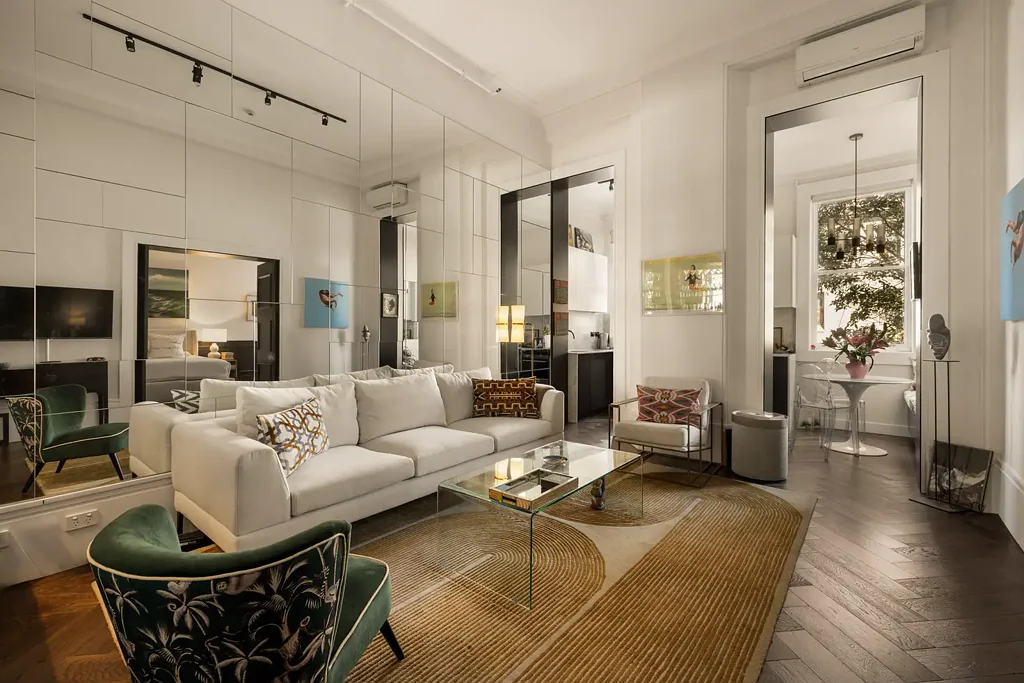 Rushcutters Bay 1Moenga Grand proportions & bespoke interiors and timeless glamour