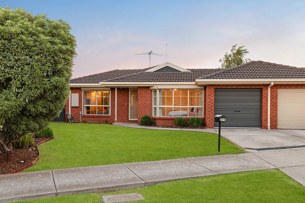 2/1 Gunsynd Court, Keilor Downs, VIC 3038