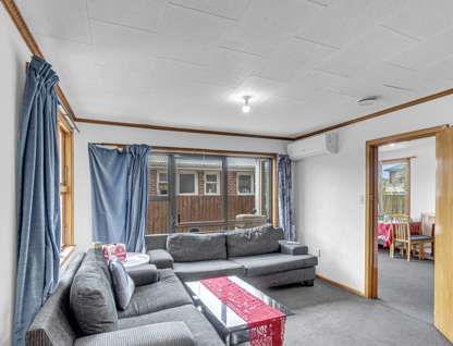 4 Oakdale Street, Avonhead, Christchurch, Canterbury, 6房, 2浴, 独立屋