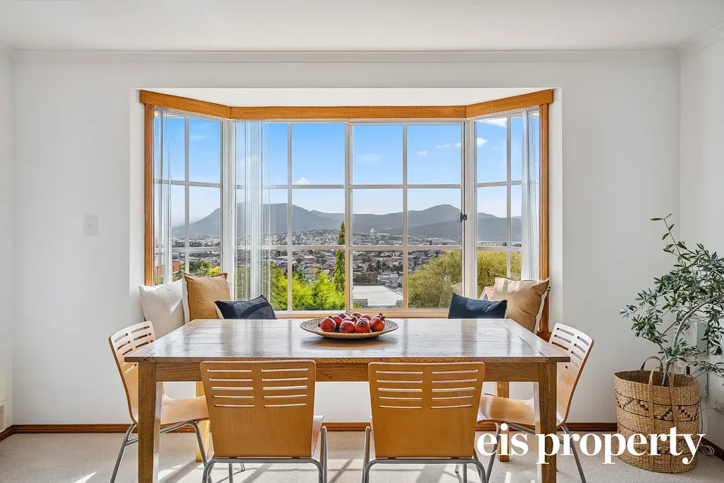 2/1a Alt-Na-Craig Avenue, Mount Stuart, TAS 7000
