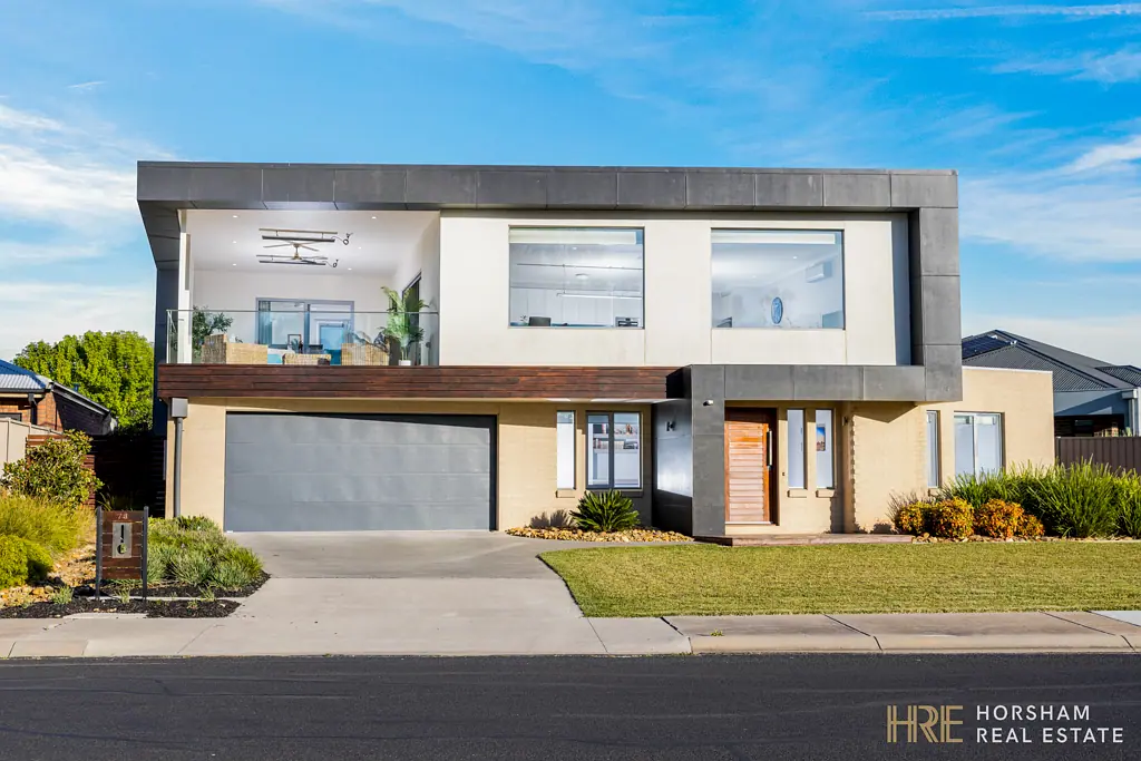 73 Mardon Drive, Horsham, VIC 3400
