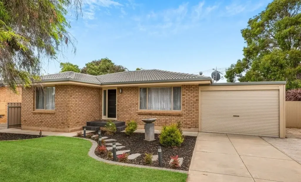 Neat & Tidy 3 Bedroom Home