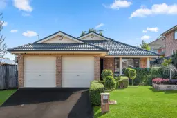 8 DUTTON RD, Beaumont Hills