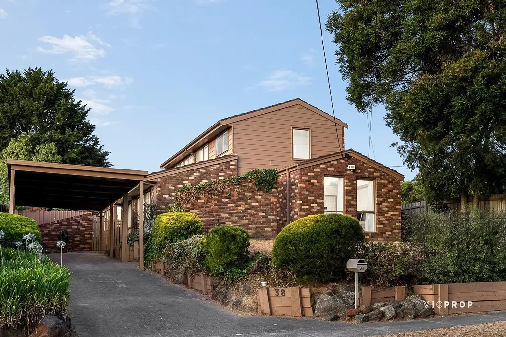 38 Stanton Street, Doncaster, VIC 3108