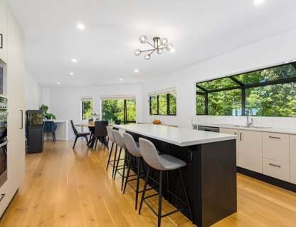 26 Arran Road, Browns Bay, North Shore City, Auckland, 5房, 3浴, 独立屋