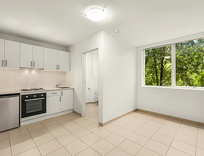 9/22-28 Canterbury Street, Flemington, Melbourne CBD, 1房, 1浴, Apartment