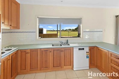 64 Walnut Avenue, Horsham, VIC 3400, 4 slaapkamers, 2 badkamers, House