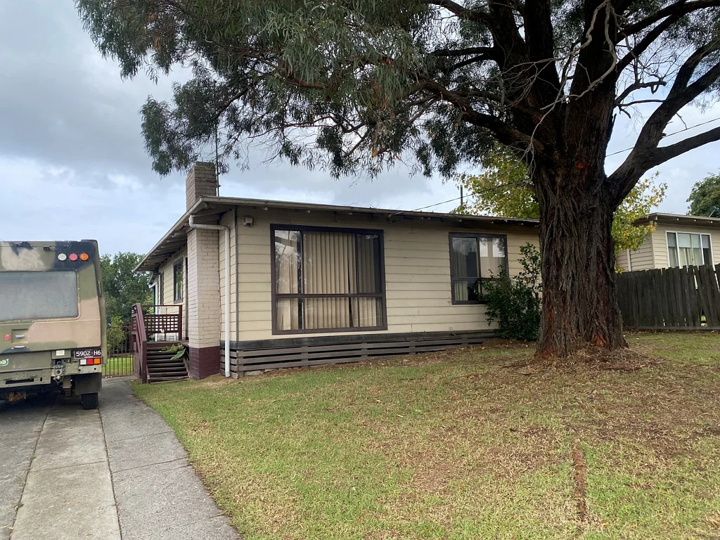 18 Savige Street, Morwell, VIC 3840