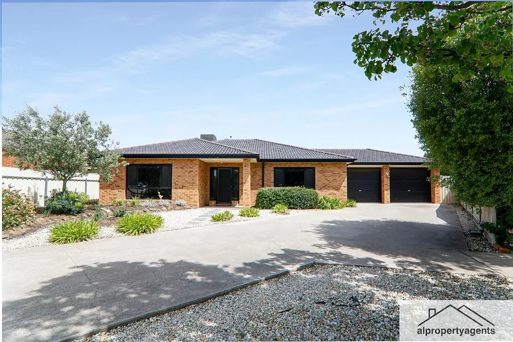 3 Fisher Square, Horsham, VIC 3400