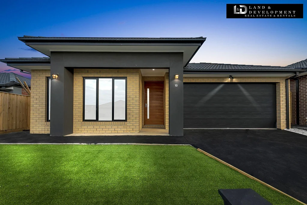 10 Lancashire Drive, Werribee, VIC 3030