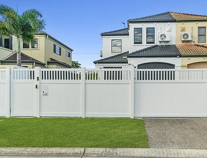 1/23 Mason Street, Southport, Gold Coast, 3 कमरे, 2 बाथरूम, Townhouse