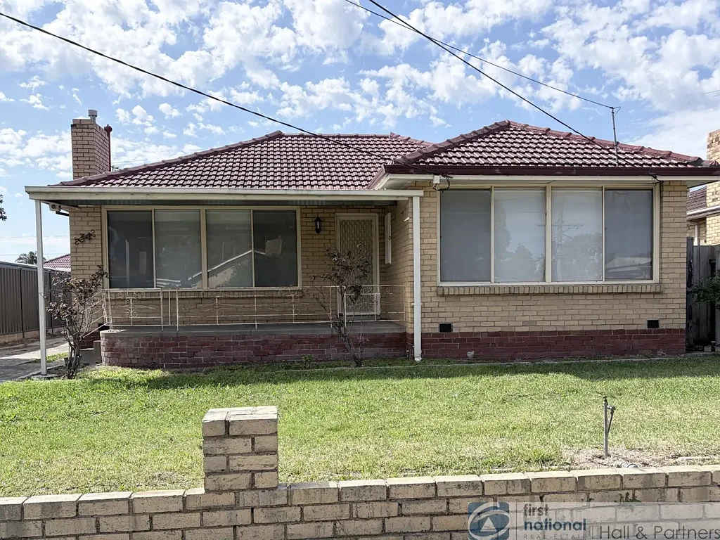 Family Home in a Prime location with gardening included