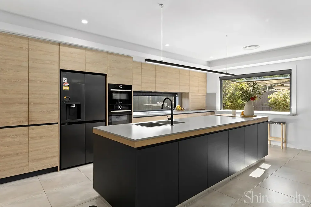 Box Hill 4غرفة نوم Stylish family haven
