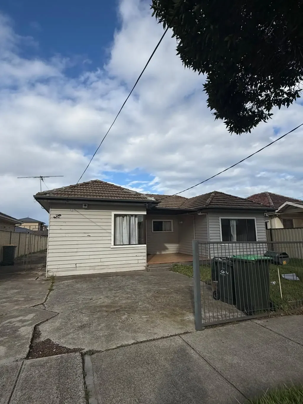 Comfortable Family Living in a Prime Location