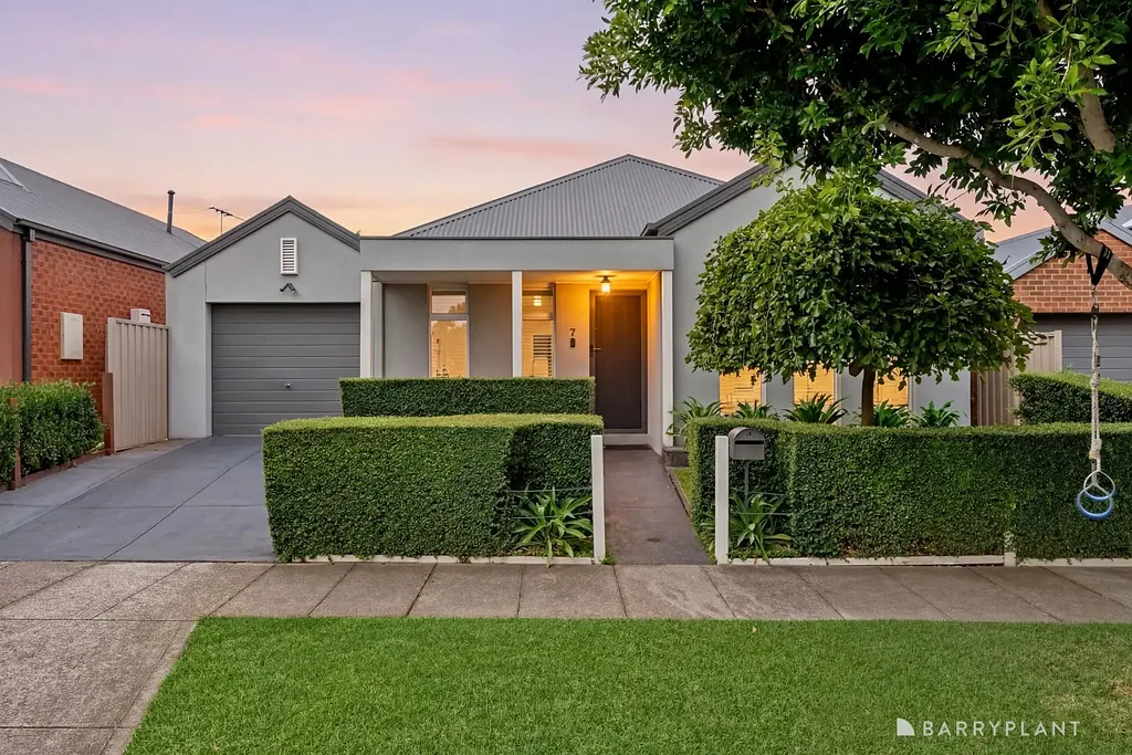 7 Matlock Street, Caroline Springs, VIC 3023