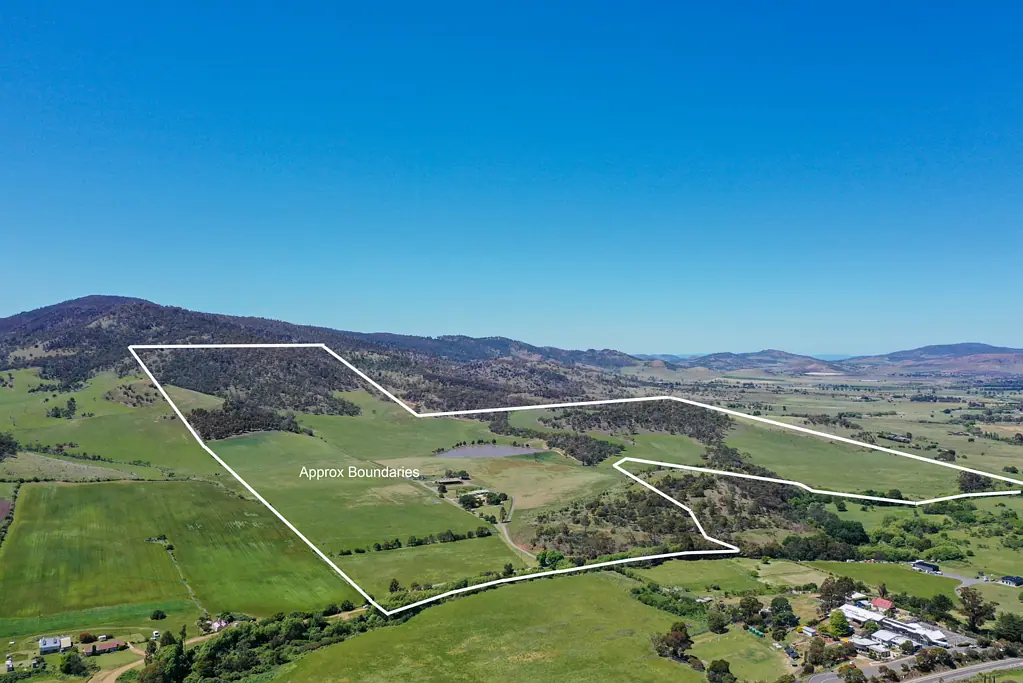 Bagdad "Glen Avon" 166 ha of prime farmland close to Hobart.