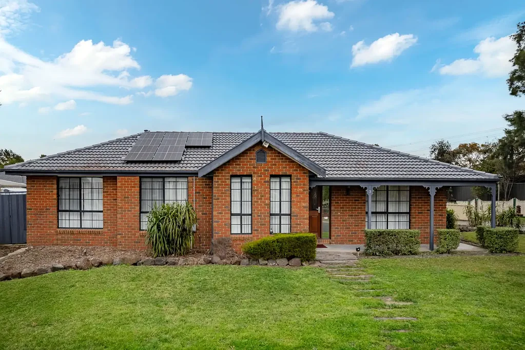 3 Shearer Place, Roxburgh Park, VIC 3064