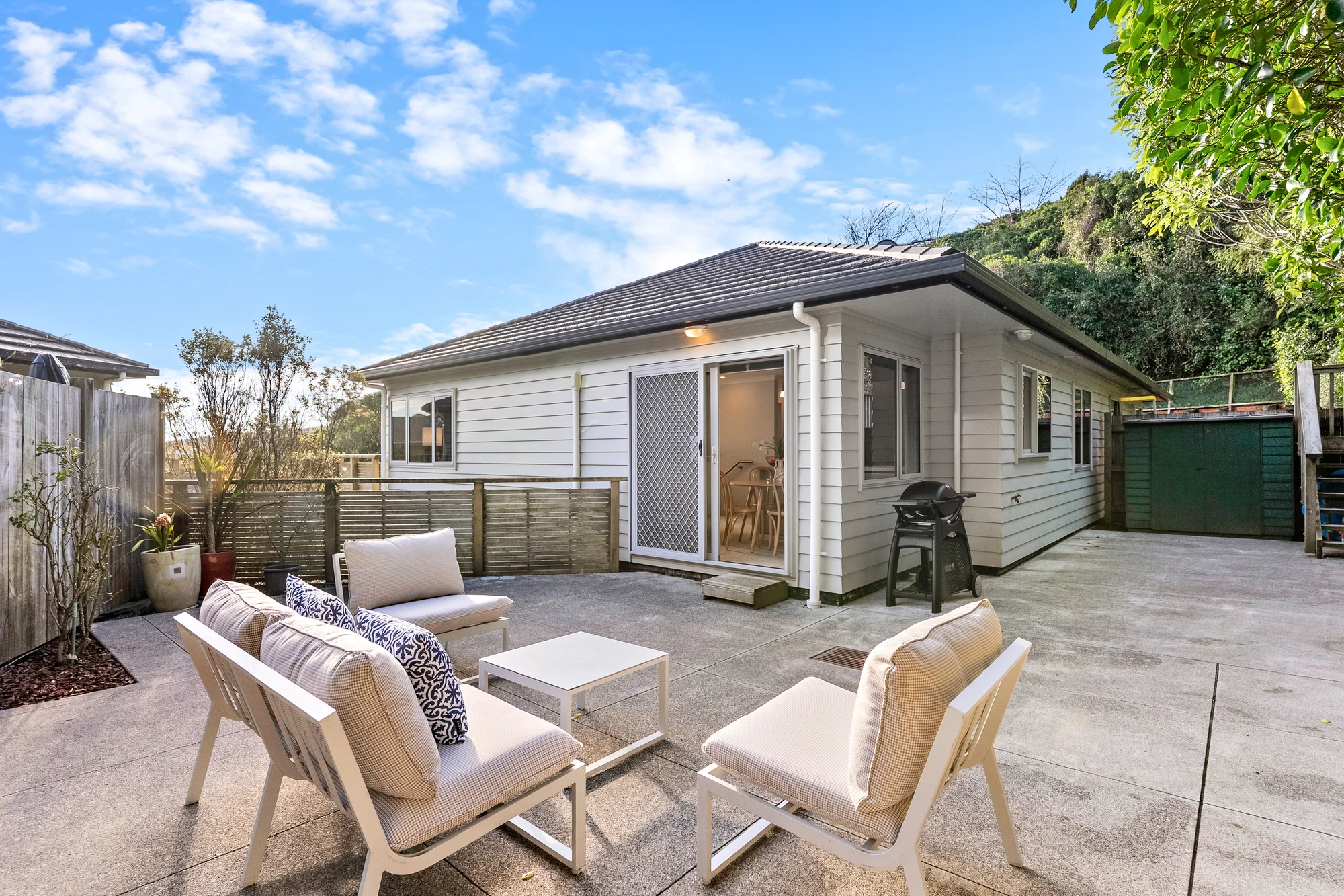Newlands 3房  Spacious, Sunny & Low Maintenance