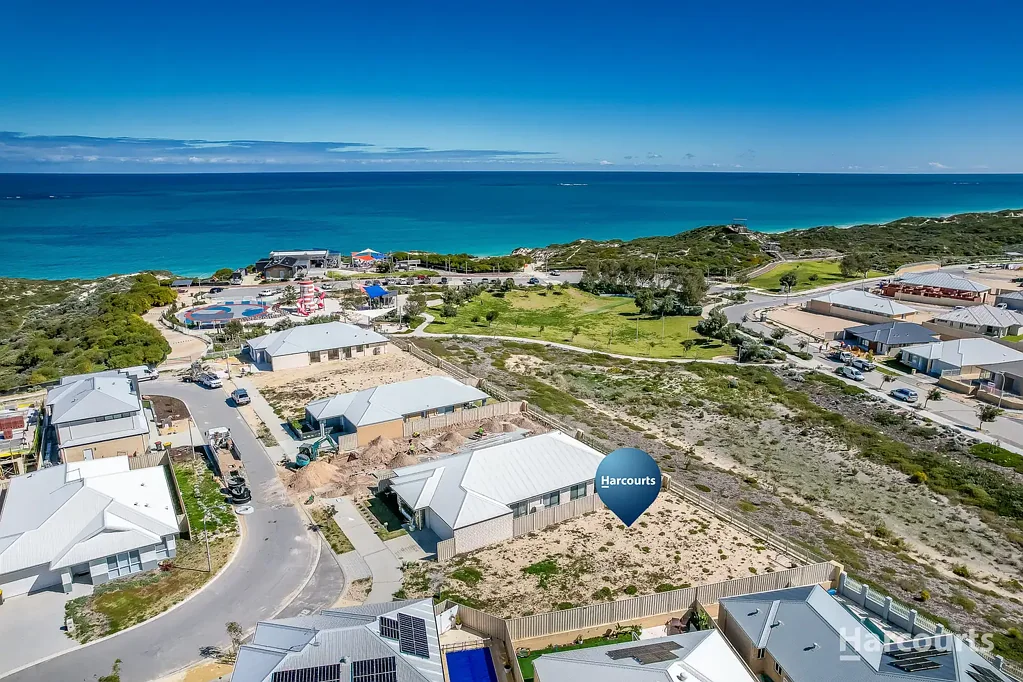 Eglinton  Amazing Titled Block within footsteps of the Ocean!