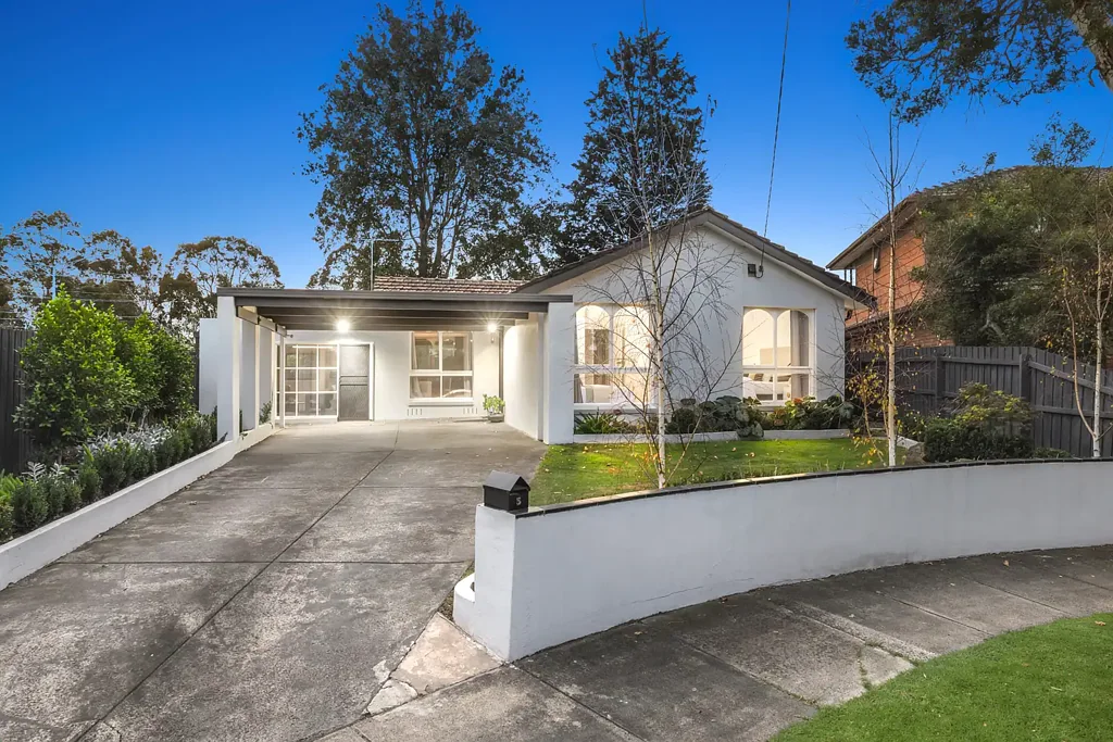 5 Louisa Court, Oakleigh South, VIC 3167