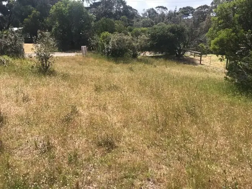 Venus Bay Corner Location and Potential Views.