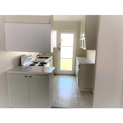 2 Bedroom Unit at Very Convenient Location