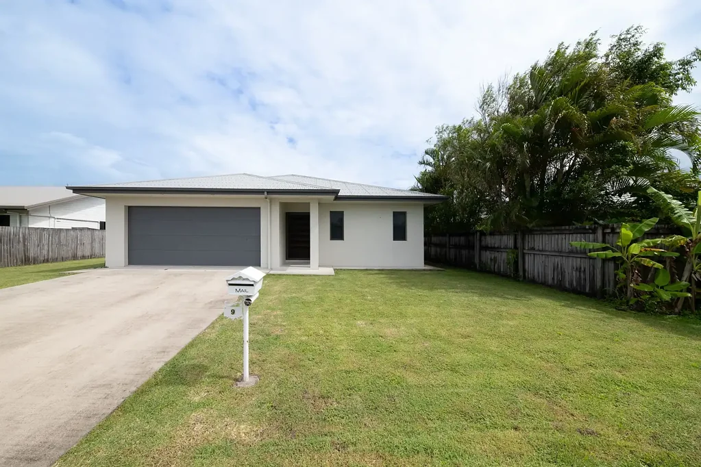 9 Tamarind Crescent, Proserpine, QLD 4800