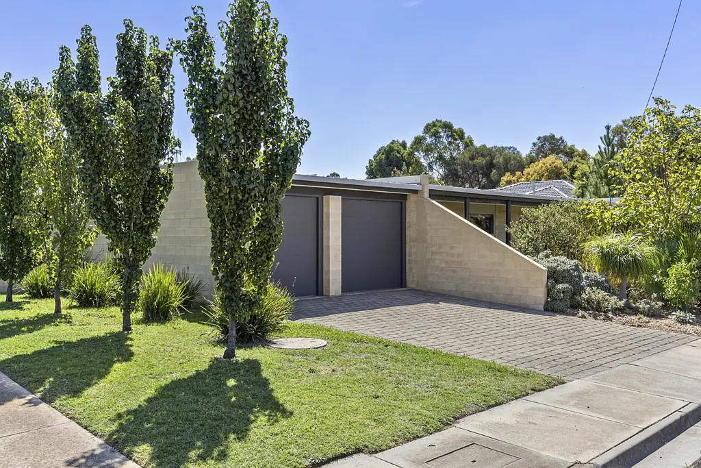 1 Hurling Court, Golden Square, VIC 3555