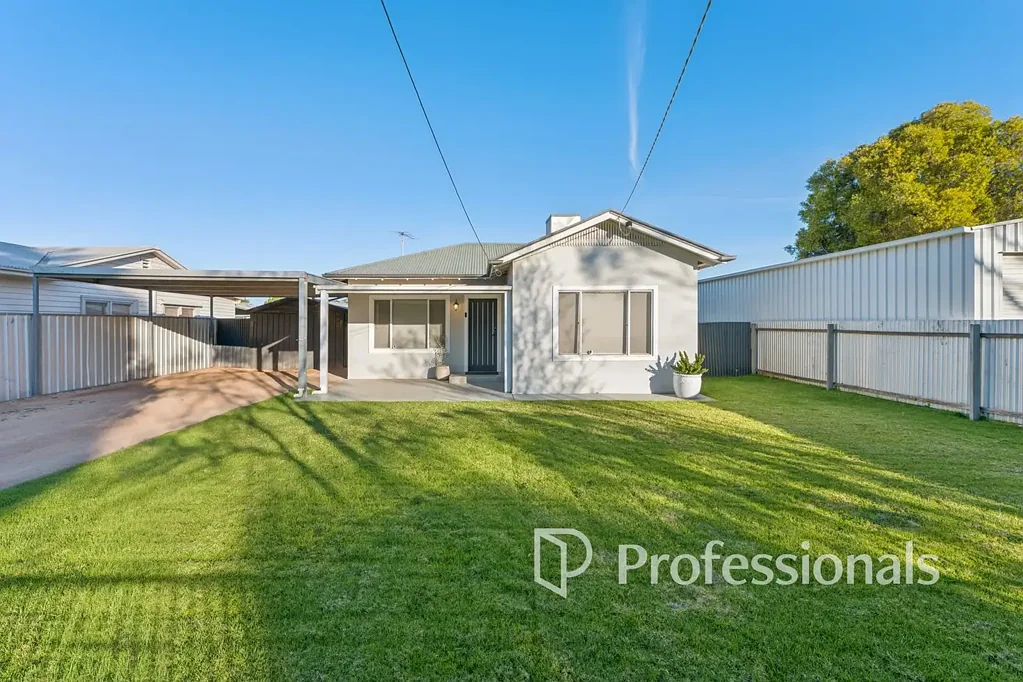 Mildura 3બેડરૂમ Character Property with Awesome Tenants