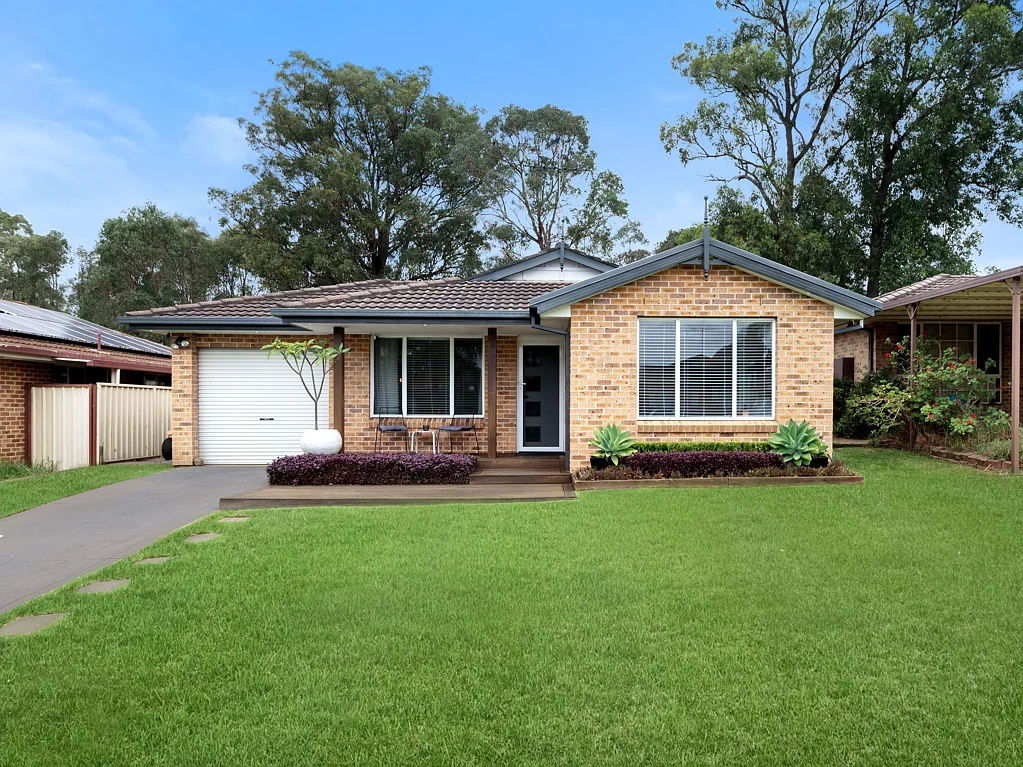 11 Martin Grove, Colyton, NSW 2760