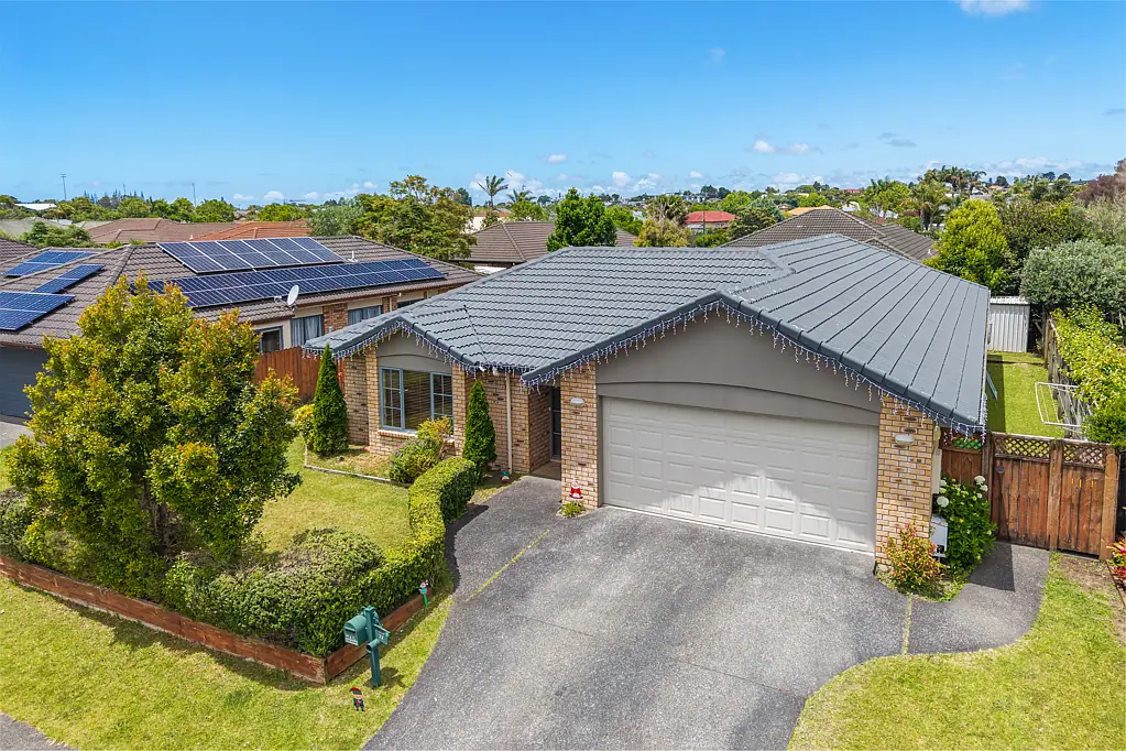 22 Waterstone Way, Henderson, Waitakere City, Auckland