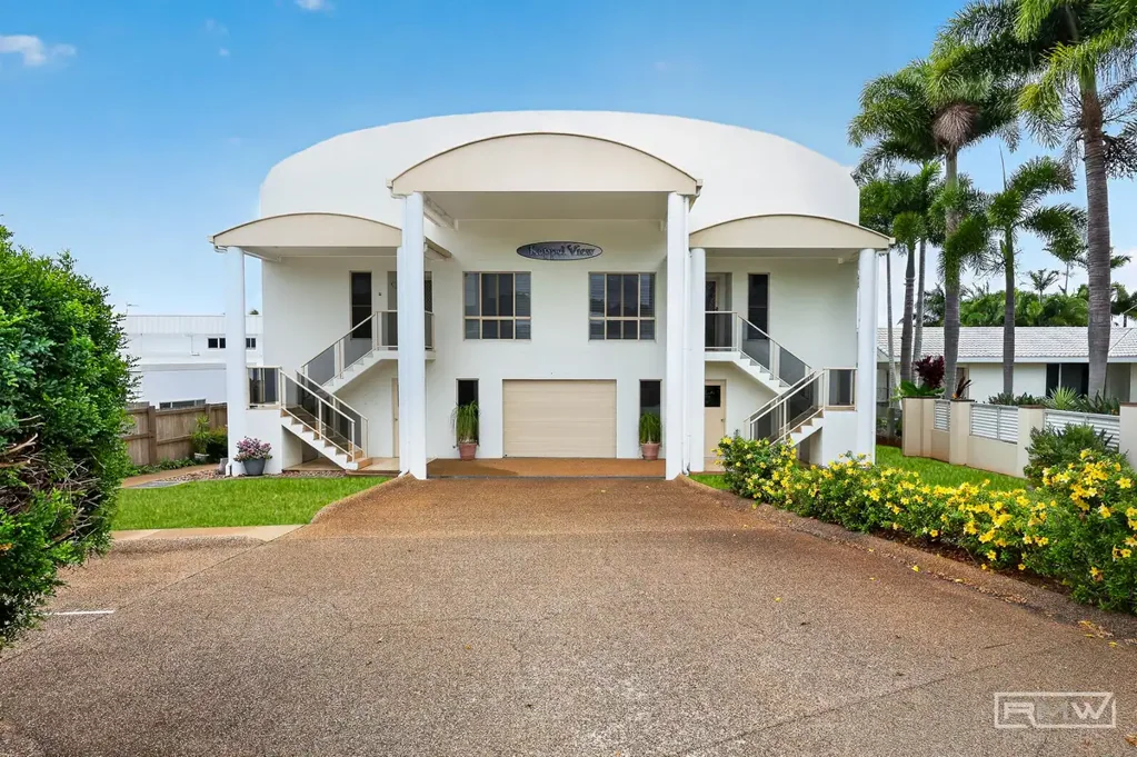 Comfortable Living in a Great Location