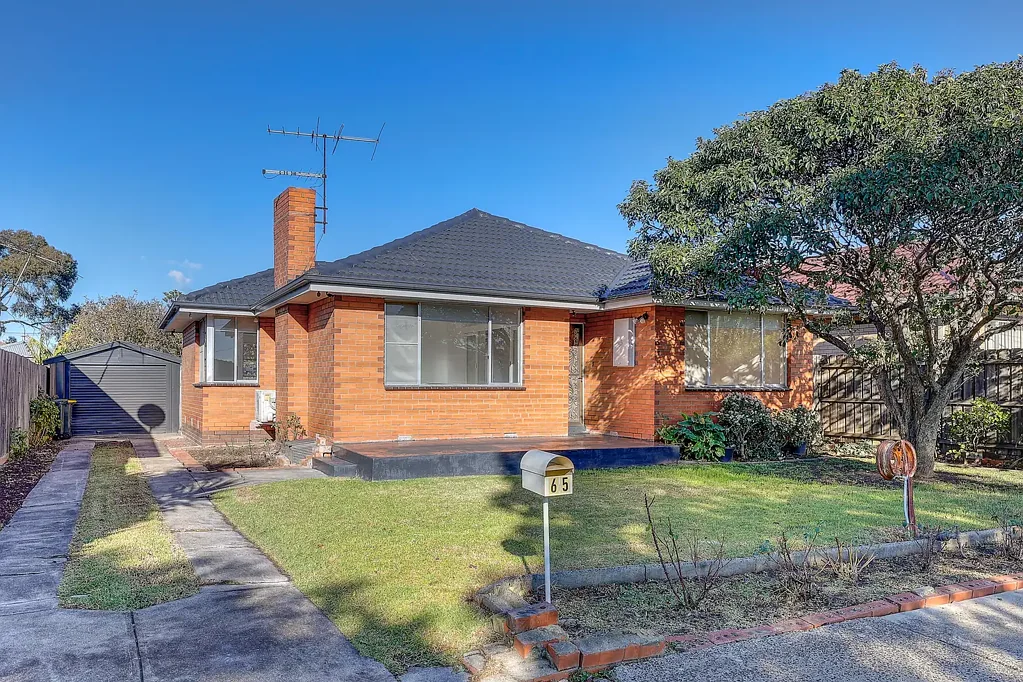 St Albans 3房 黄金地段 便捷生活 新装木地板 宽敞厨房 独立客厅 534m²地块 反向循环空调 The Perfect Investment!!!