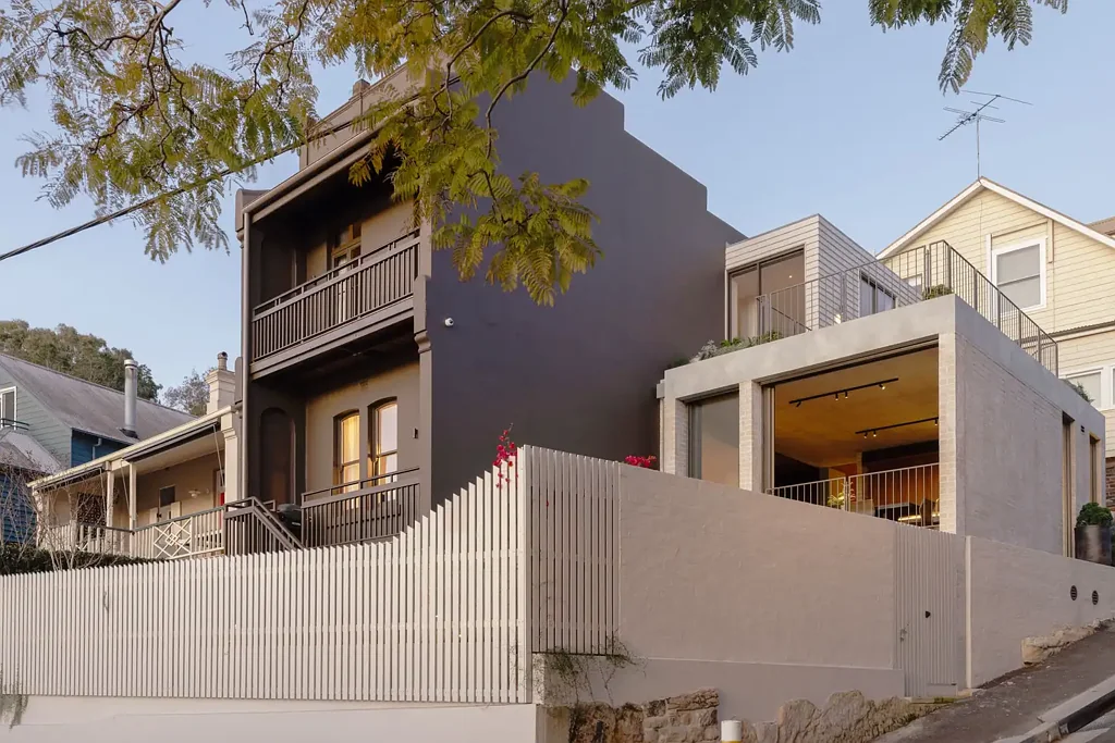 Balmain 4Zimmer Architect-designed fully rebuilt family terrace