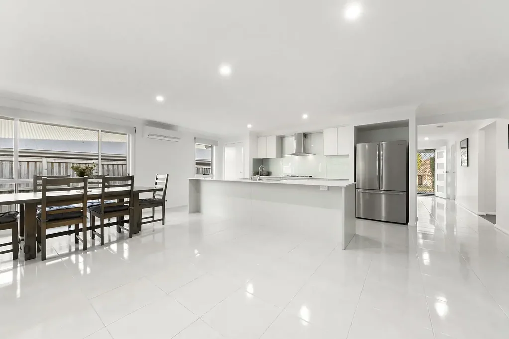 Aberglasslyn 4 Slaapkamer Quality Family Home with All the Extras