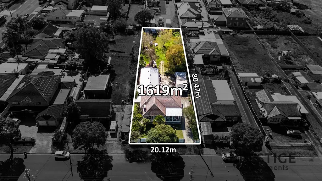 Cabramatta 3ਬੈੱਡਰੂਮ 1619sqm Block with 20m Frontage - DA 2 Lots